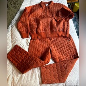 NWOT Women’s Nike Orange Quilted Tracksuit Sz XL